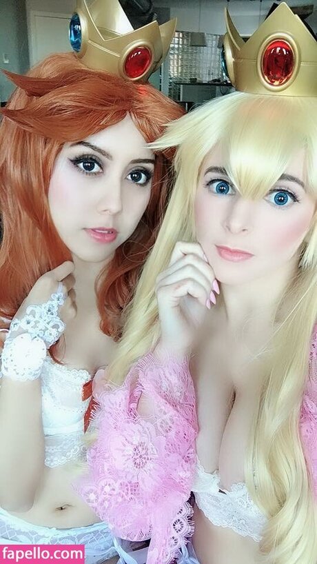 ニューハーフ ドミナトリックス OnlyFans ヌード 写真