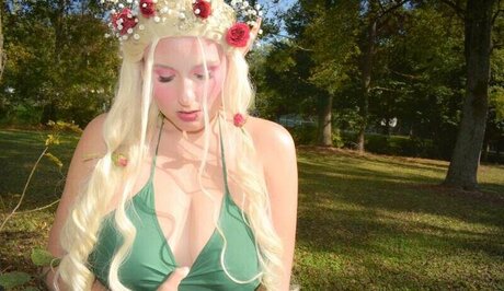 ビンボオンリーファンズ 無料セクシー 写真