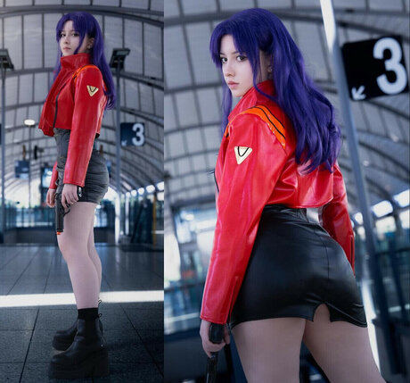 _tinynoob トップ女優 写真