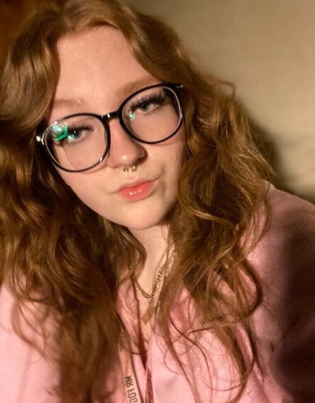 fiieroryy ホット女優 画像