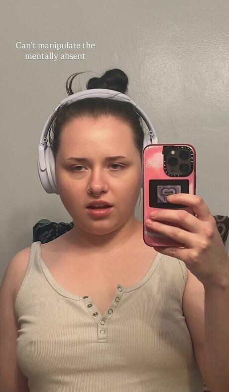 Sarah Schauer 最高のスター 写真