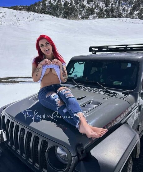 Kaylee Rae ヌードモデル 写真