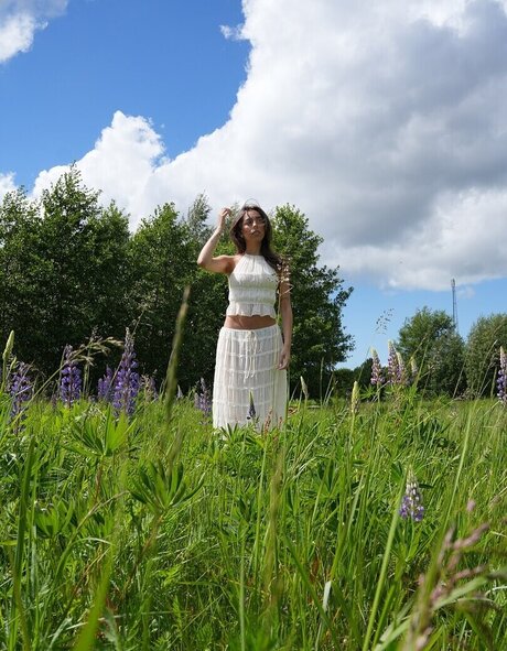 Bianca Santos Lindstr m 裸の女優 写真