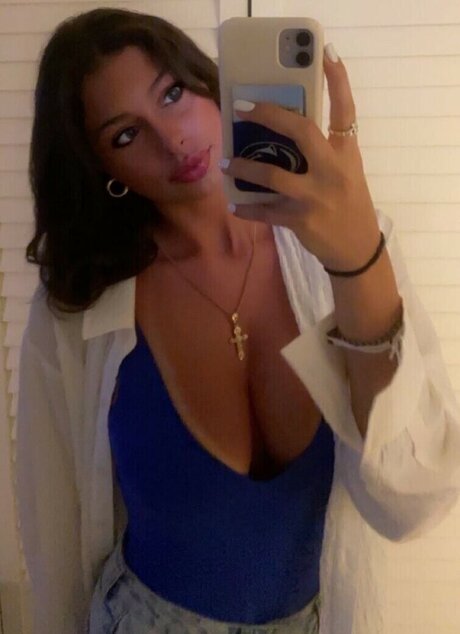 エモオンリーファン アダルト 画像