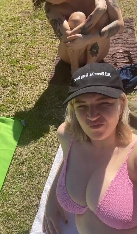 巨乳 射精 OnlyFans 美しいxxx 写真