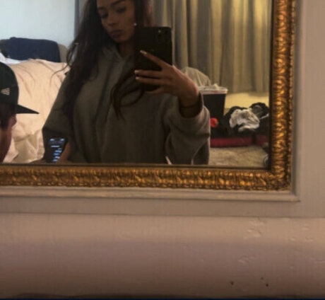 Juicyyyjoss ポルノスター ギャラリー