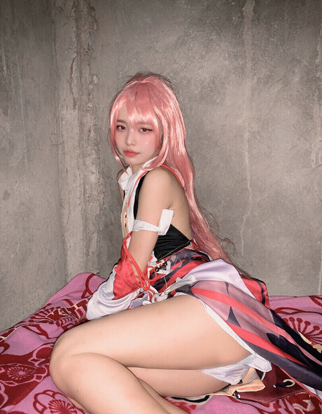 Shayri May Tagyamon 高品質のスター ギャラリー