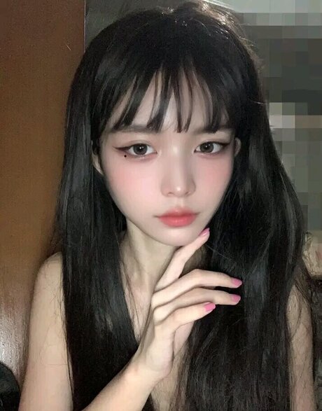 Shayri May Tagyamon 美しい女優 ギャラリー