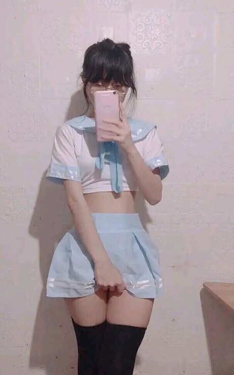 Shayri May Tagyamon セクシーなスター 写真