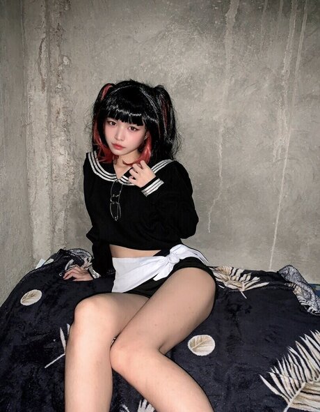 Shayri May Tagyamon ポルノスター 画像