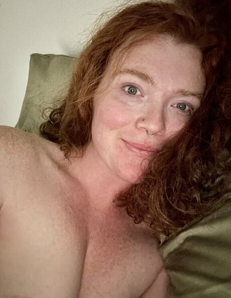 曲線美の裸OnlyFans 無料 写真