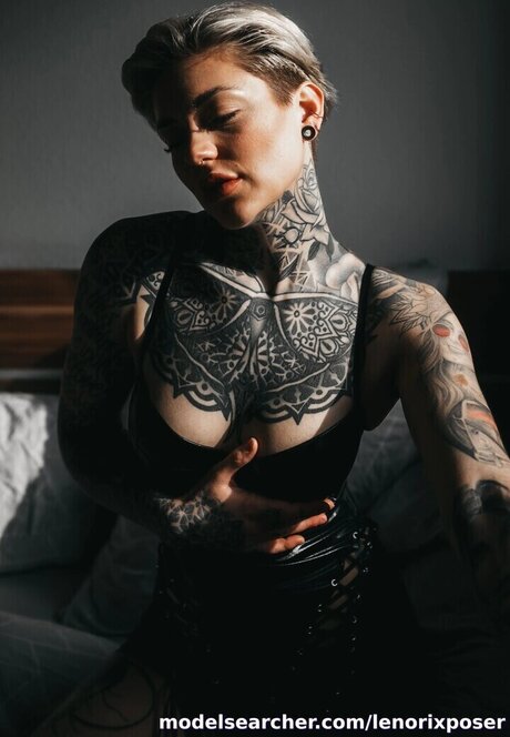 kayleemalone 裸のモデル 写真