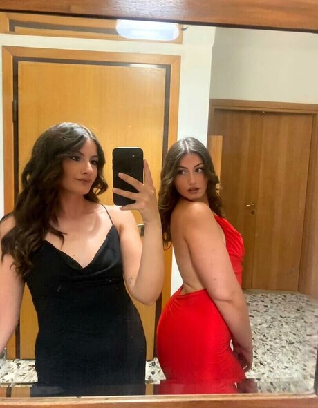 Federica Mongiello 限定モデル 画像