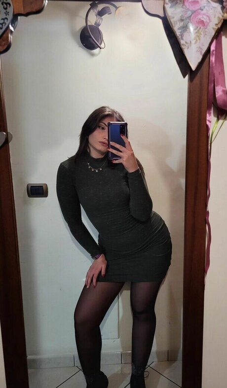 Federica Mongiello アート女優 ギャラリー