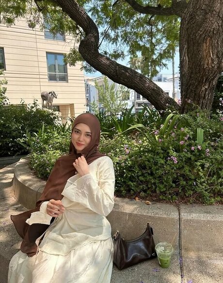 Sidsityttv ポルノ女優 画像