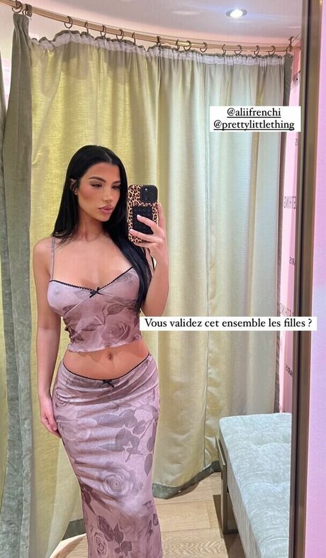 黒檀の小人OnlyFans パーフェクト 写真