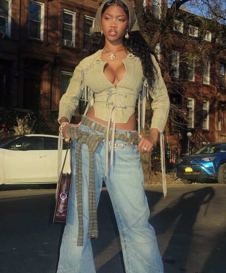 Sevahsevah エロティックなスター ギャラリー