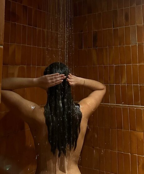 Jessicvpimentel ヌードモデル ギャラリー