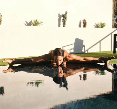 コメディアンのOnlyFans 裸 ギャラリー