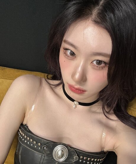 Chaeryeong ポルノ女優 アーカイブ