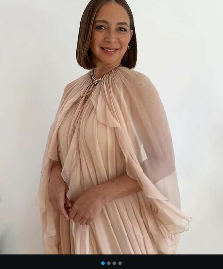 Maya Rudolph ヌードモデル ギャラリー