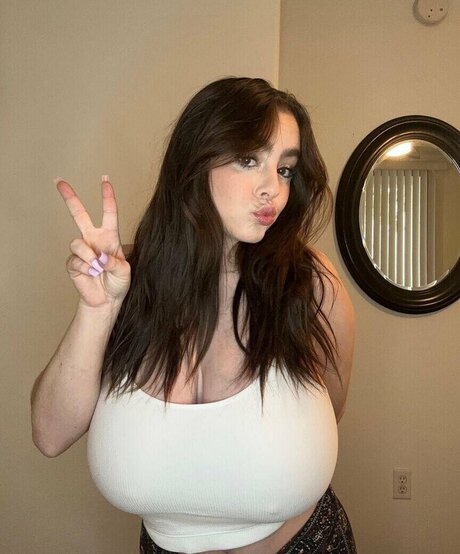 ディスコード トランス OnlyFans ホットヌード 写真