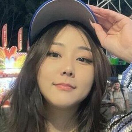 セクシーなブロンドのOnlyFans 美しいxxx 写真