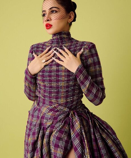 Urfi Javed アダルトスター 画像