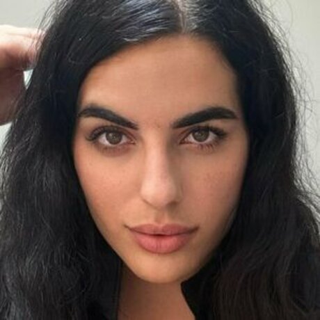 Rosie Cage HDスター 画像