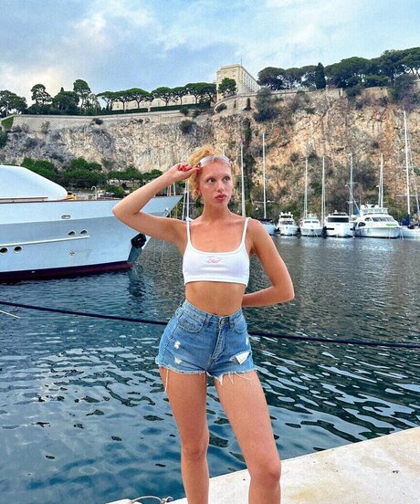 巨乳アマチュアOnlyFans 美しいxxx 写真