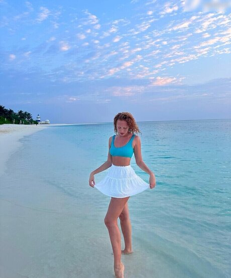 Anna Ermakova ポルノスター パーフェクト 画像