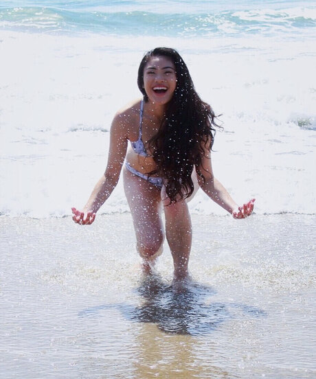 Allison Yellow セクシーなスター 写真