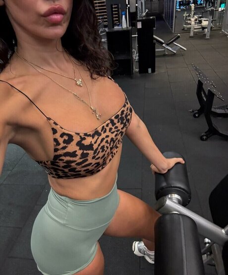 若いティーンのOnlyFans 素敵 ギャラリー