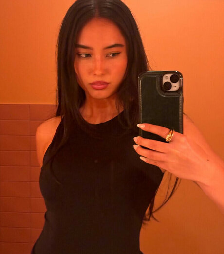 Aria Tehani Miller セクシー女優 画像