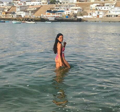 Camila Erika Montengro Rubina ヌードスター 画像