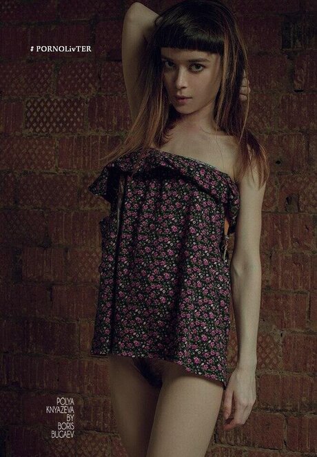 ビキニストリップOnlyFans xxx 写真