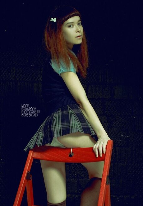 Polina Knyazeva 無料女優 写真