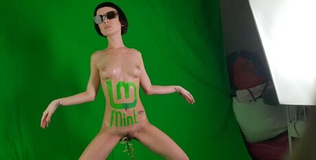 Polina Knyazeva モデル 写真