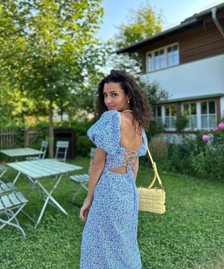 Nadine Menz セックスモデル 画像