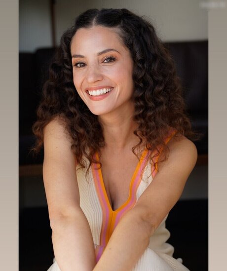 Nadine Menz ホットなモデル 画像