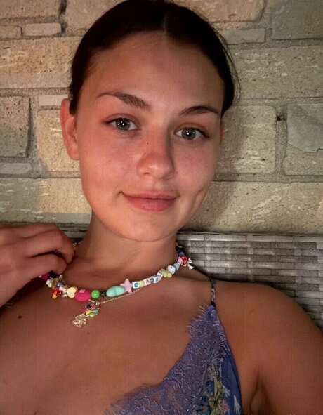 emilauri スター xxx アーカイブ