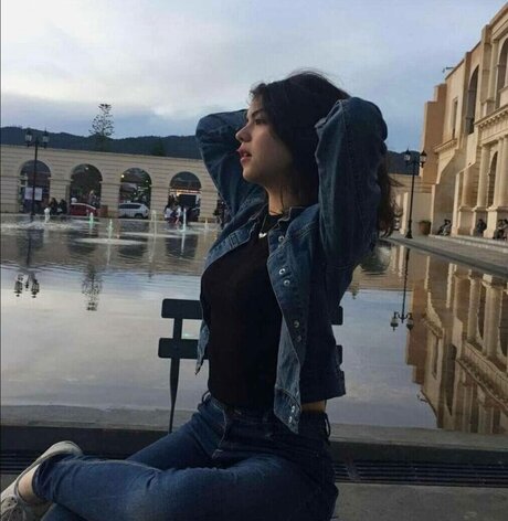 Vaniasse ポルノスター ヌード 写真