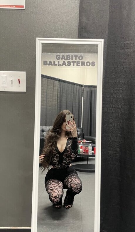 Bbyedith 可愛いモデル 写真