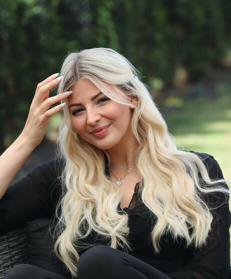 janina asmr セクシーなポルノスター 画像