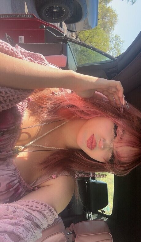 strawbarizz エロティックなモデル アーカイブ