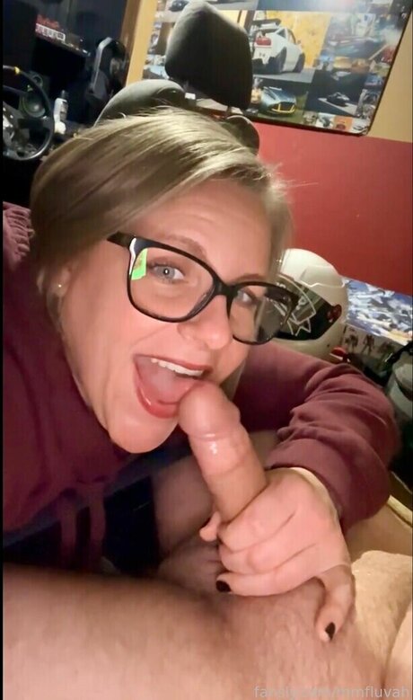 ゲイランジェリーOnlyFans 無料ヌード 写真