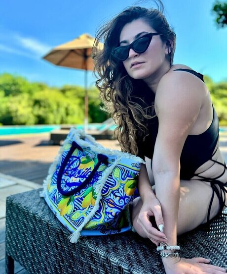 Shivaleeka Oberoi 無料女優 写真