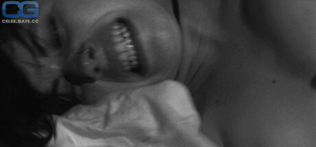 Fairuza Balk 無料のポルノスター 写真