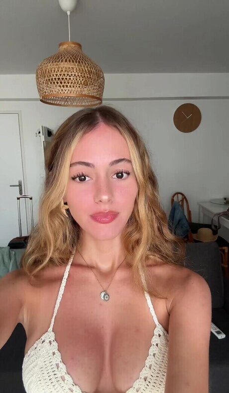 Lily Gottfried ポルノスター トップ 写真