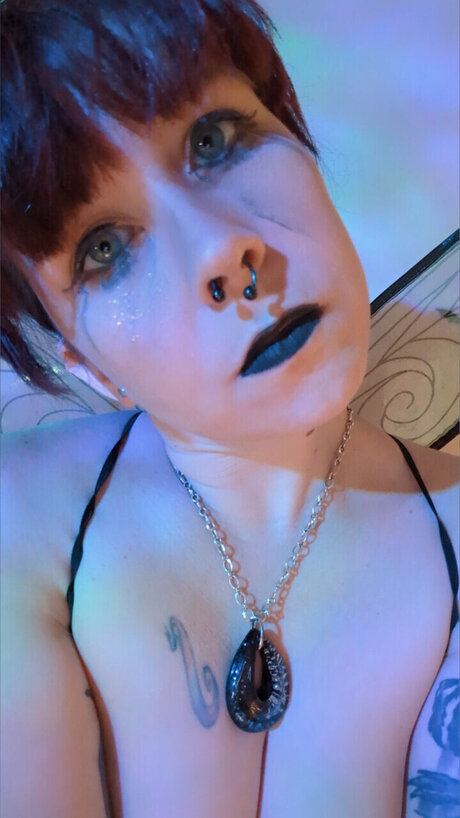 Pixie Nova VIP セックススター ギャラリー